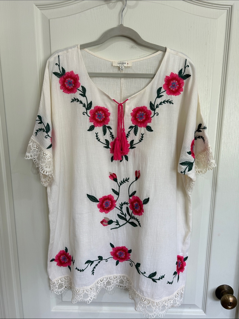 Umgee Cotton Blend Embroidered Peasant Top